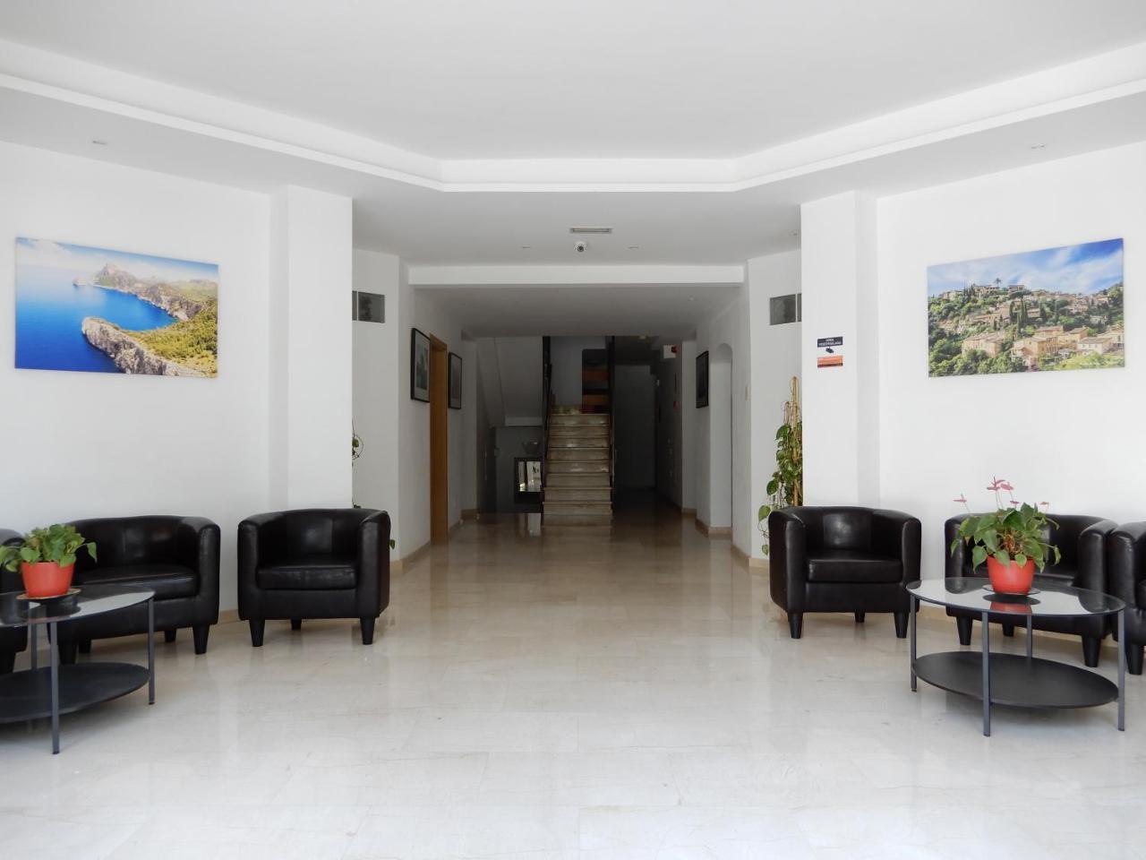 Marina Palmanova Apartamentos Exterior foto